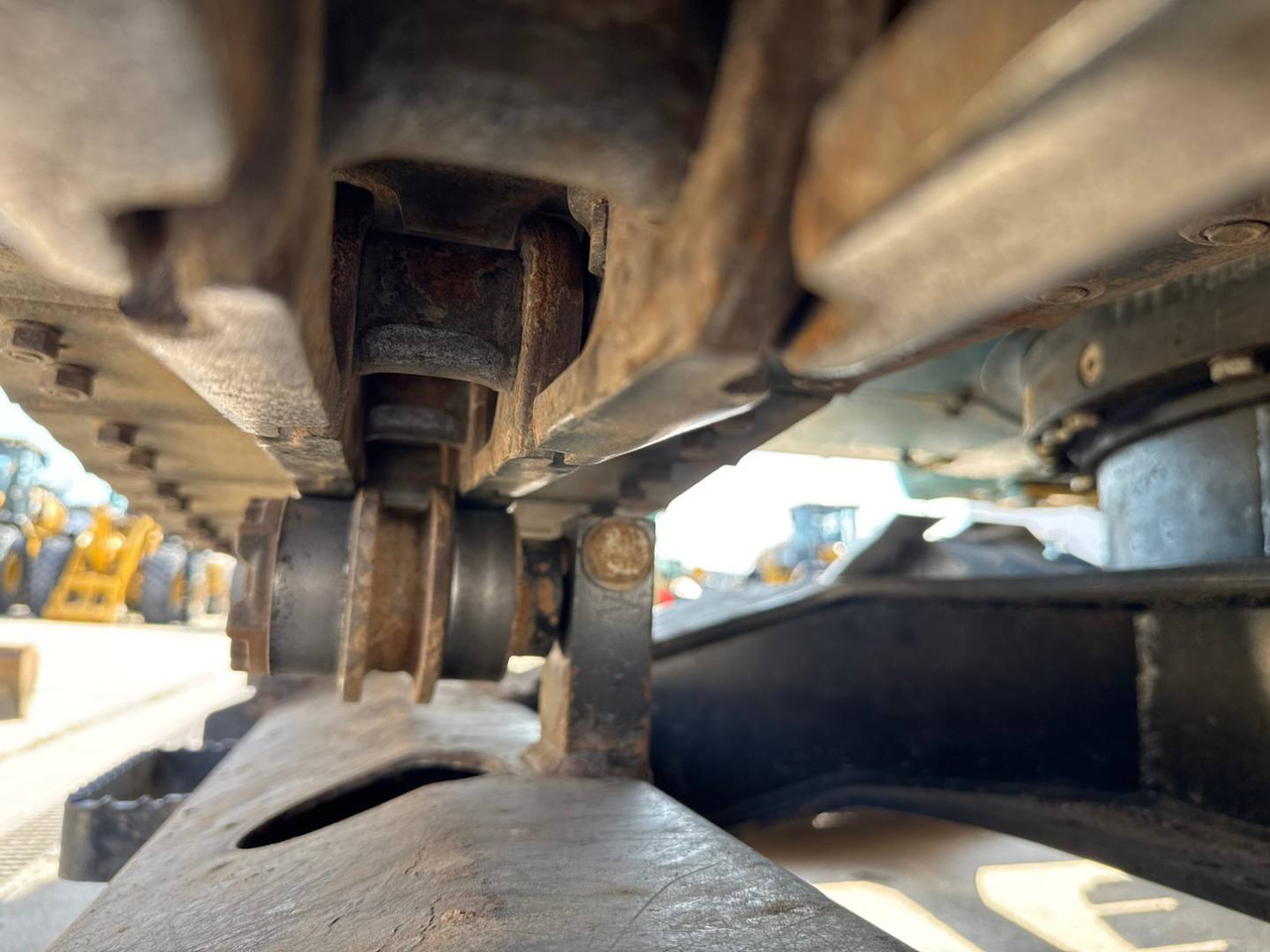 Гусеничный экскаватор CAT 308CR: фото 18