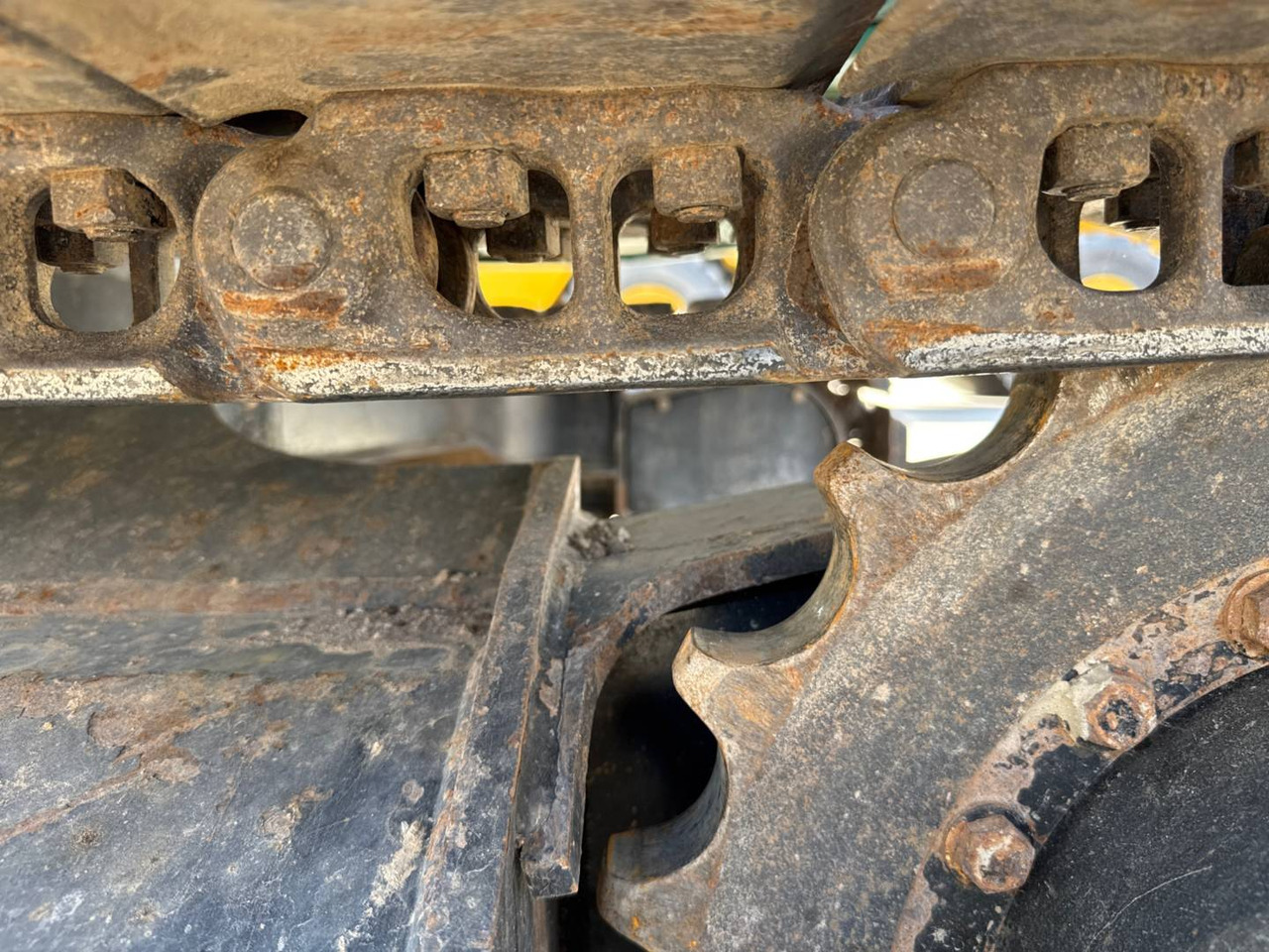 Гусеничный экскаватор CAT 308CR: фото 19