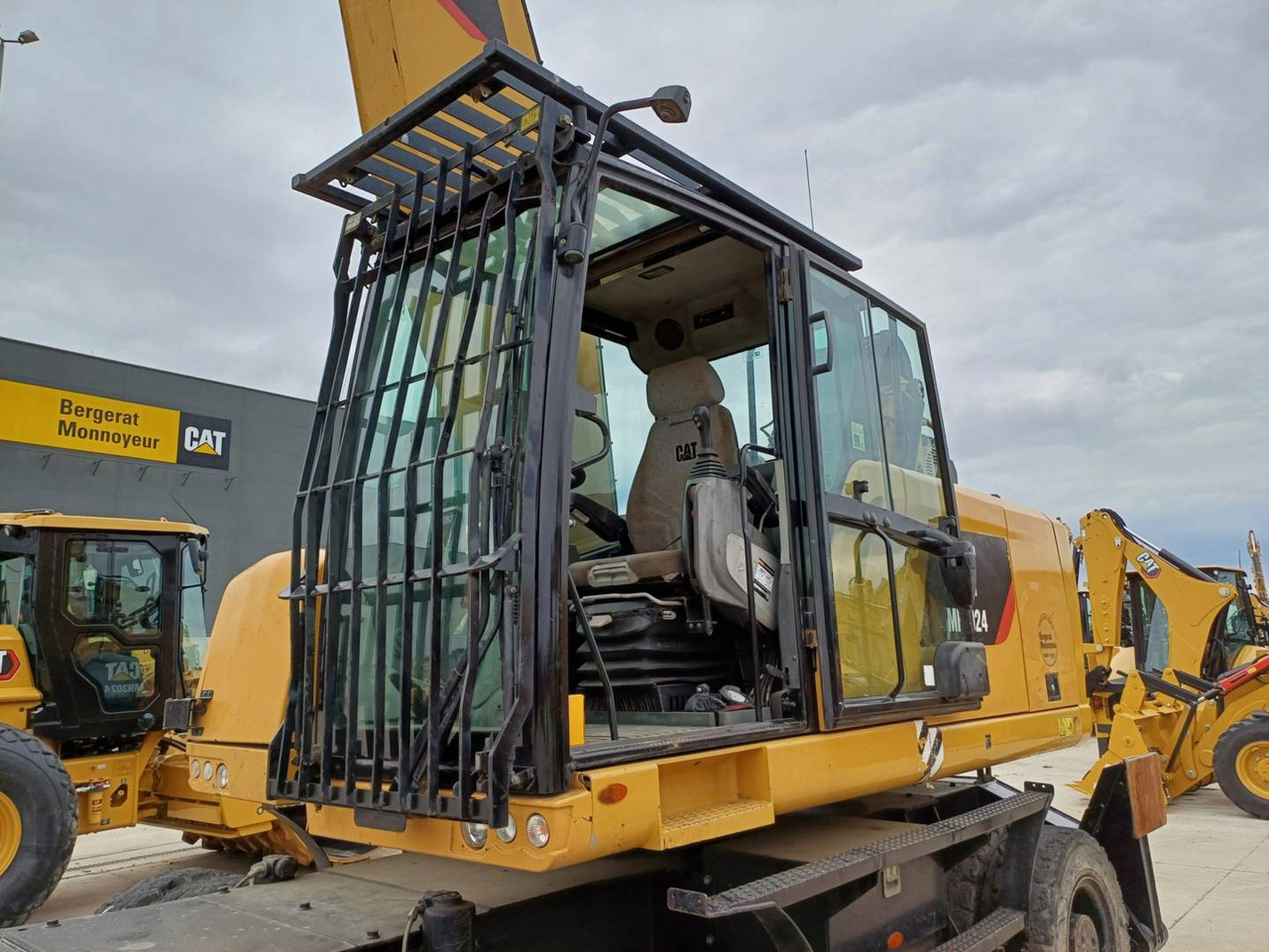CAT MH3024 в лизинг CAT MH3024: фото 18