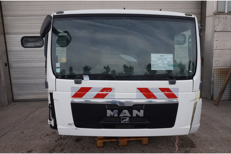 MAN F99L10 TGM 6 CYL 81.60000-7786 - Кабина и интерьер для Грузовиков: фото 1 MAN F99L10 TGM 6 CYL 81.60000-7786 - Кабина и интерьер для Грузовиков: фото 1