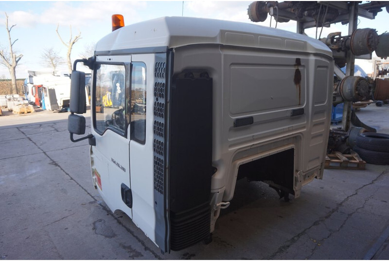 MAN F99L17 TGA 81.60000-7838 - Кабина и интерьер для Грузовиков: фото 4 MAN F99L17 TGA 81.60000-7838 - Кабина и интерьер для Грузовиков: фото 4