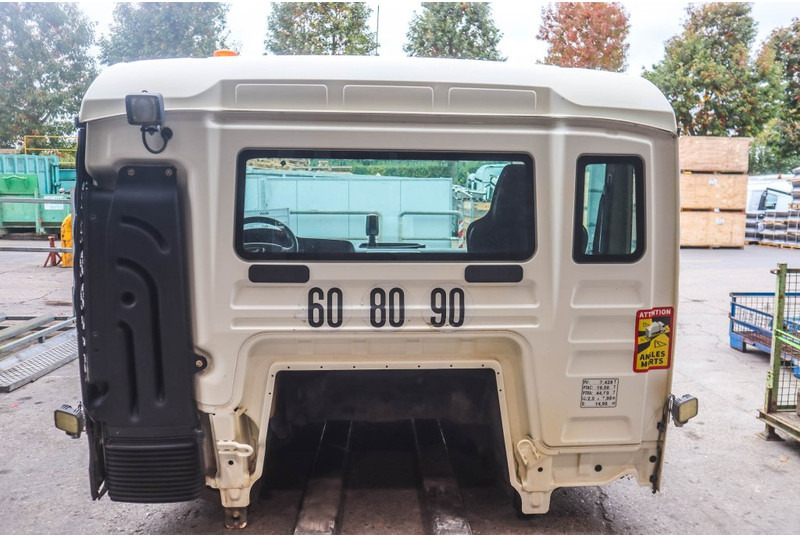 MAN F99L17 TGS EURO6 81.60000-7909 - Кабина и интерьер для Грузовиков: фото 4 MAN F99L17 TGS EURO6 81.60000-7909 - Кабина и интерьер для Грузовиков: фото 4