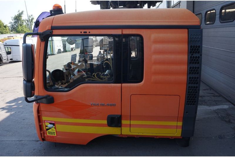 MAN F99L34 TGA - Кабина и интерьер для Грузовиков: фото 5 MAN F99L34 TGA - Кабина и интерьер для Грузовиков: фото 5