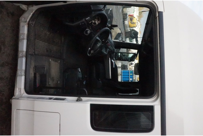 MAN F99L47 TGX XLX EURO6 81.60000-7848 - Кабина и интерьер для Грузовиков: фото 5 MAN F99L47 TGX XLX EURO6 81.60000-7848 - Кабина и интерьер для Грузовиков: фото 5