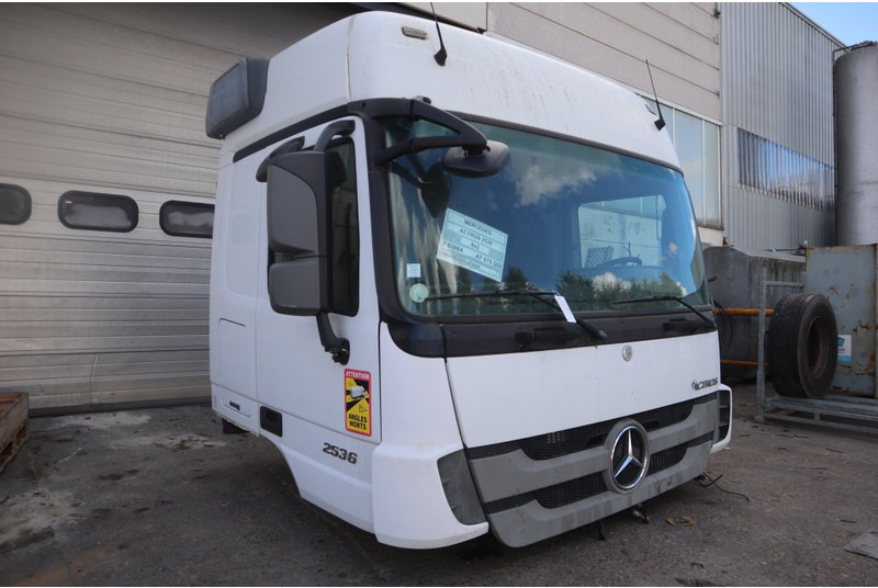 Mercedes-Benz ACTROS F04 MP3 - Кабина и интерьер для Грузовиков: фото 3 Mercedes-Benz ACTROS F04 MP3 - Кабина и интерьер для Грузовиков: фото 3