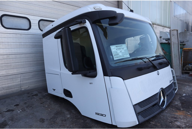 Mercedes-Benz AROCS L-CAB STREAMSPACE 2.3 96082015921314 - Кабина и интерьер для Грузовиков: фото 3 Mercedes-Benz AROCS L-CAB STREAMSPACE 2.3 96082015921314 - Кабина и интерьер для Грузовиков: фото 3