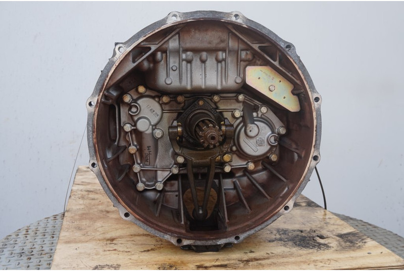 ZF 12AS2131TD+INT3 - Коробка передач для Грузовиков: фото 2 ZF 12AS2131TD+INT3 - Коробка передач для Грузовиков: фото 2