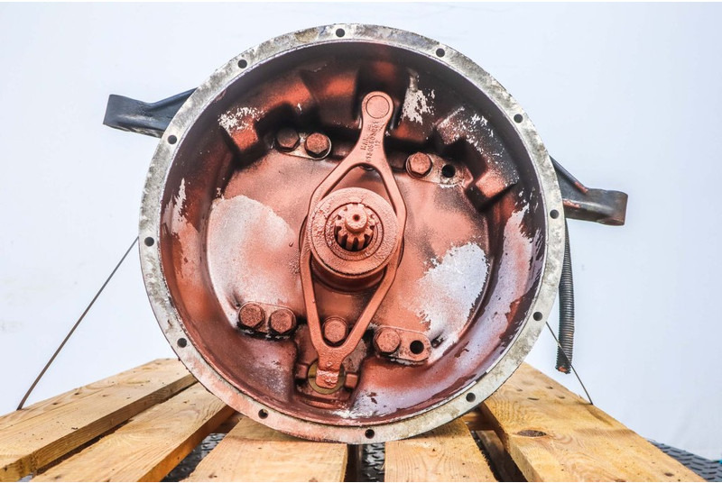 ZF S6-66 M90 - Запчасти для Грузовиков: фото 2 ZF S6-66 M90 - Запчасти для Грузовиков: фото 2