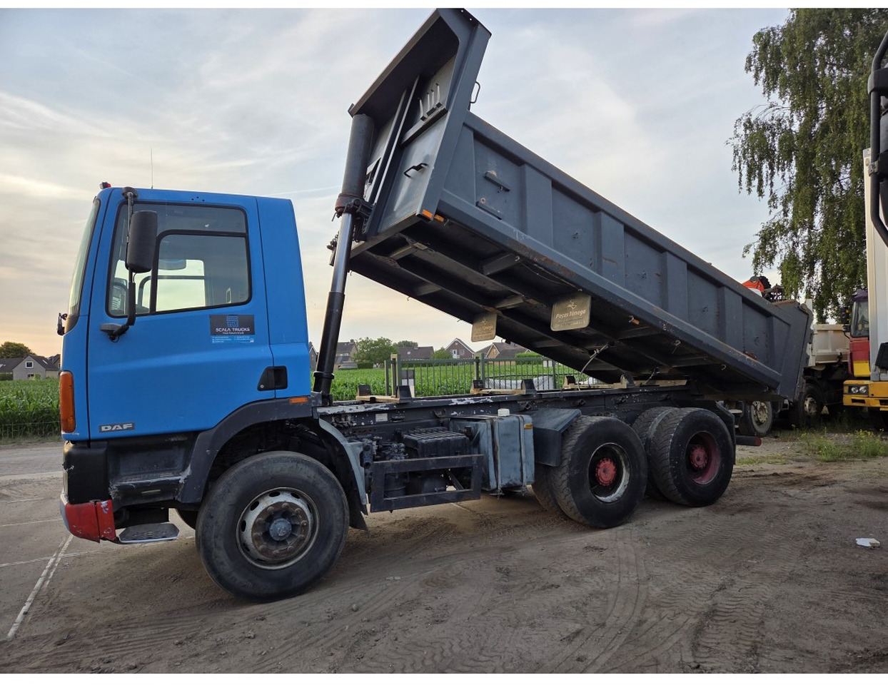DAF 85 400 ATI 6x4 Tipper - Самосвал: фото 3 DAF 85 400 ATI 6x4 Tipper - Самосвал: фото 3