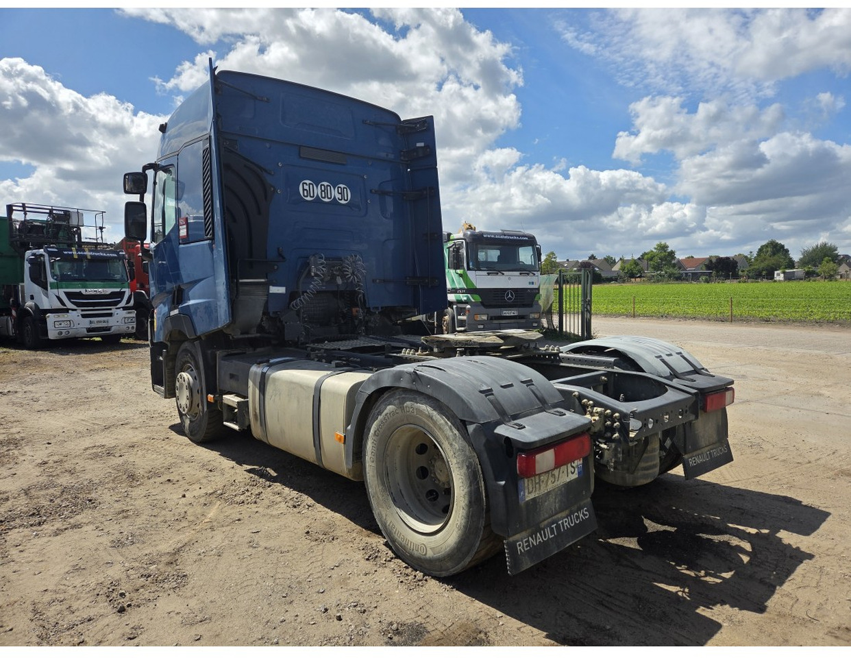 Renault T 460 4X2 Tractor Unit Retarder Hydraulic - Другая техника: фото 3 Renault T 460 4X2 Tractor Unit Retarder Hydraulic - Другая техника: фото 3