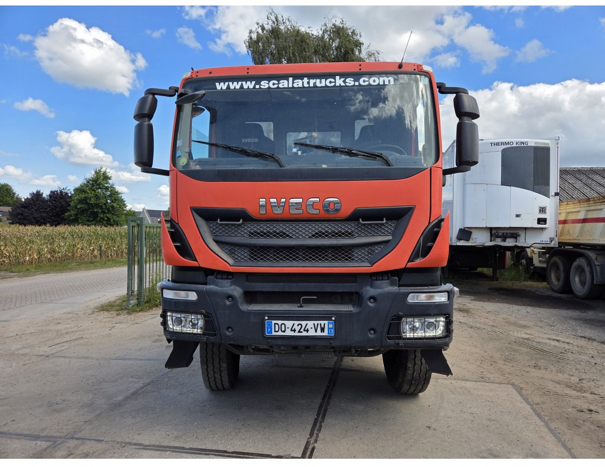IVECO TRAKKER 330 AD190T33 4X4 TIPPER CRANE HIAB 099 ES-2 - Самосвал, Автоманипулятор: фото 4 IVECO TRAKKER 330 AD190T33 4X4 TIPPER CRANE HIAB 099 ES-2 - Самосвал, Автоманипулятор: фото 4
