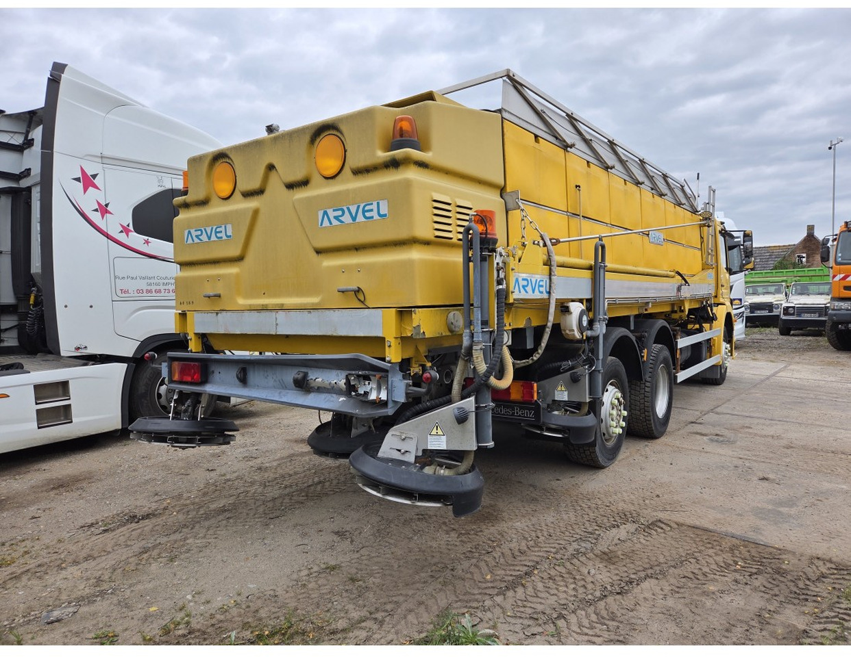 MERCEDES AXOR 2533 6X2 CHASSIS LOW MILEAGE - Грузовик-шасси, Снегоуборочная машина: фото 3 MERCEDES AXOR 2533 6X2 CHASSIS LOW MILEAGE - Грузовик-шасси, Снегоуборочная машина: фото 3