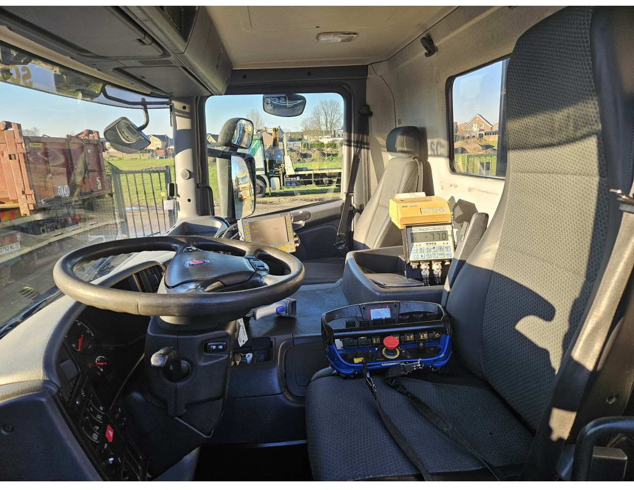 Самосвал, Автоманипулятор Scania P360 6x2 steering axle lenk Tipper Crane Fassi F175A: фото 10 Самосвал, Автоманипулятор Scania P360 6x2 steering axle lenk Tipper Crane Fassi F175A: фото 10