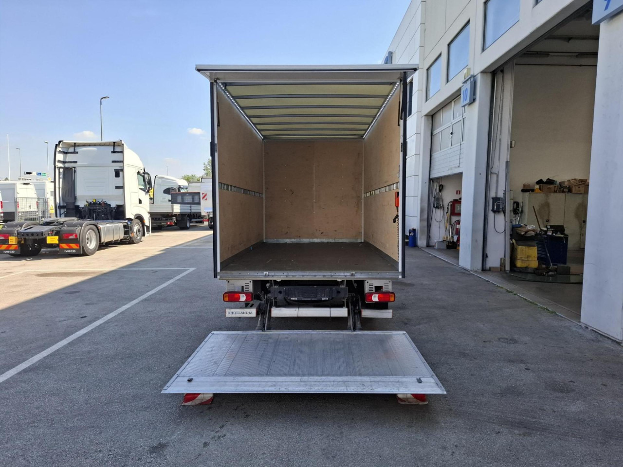 IVECO Daily 35S16 - Цельнометаллический фургон: фото 5 IVECO Daily 35S16 - Цельнометаллический фургон: фото 5