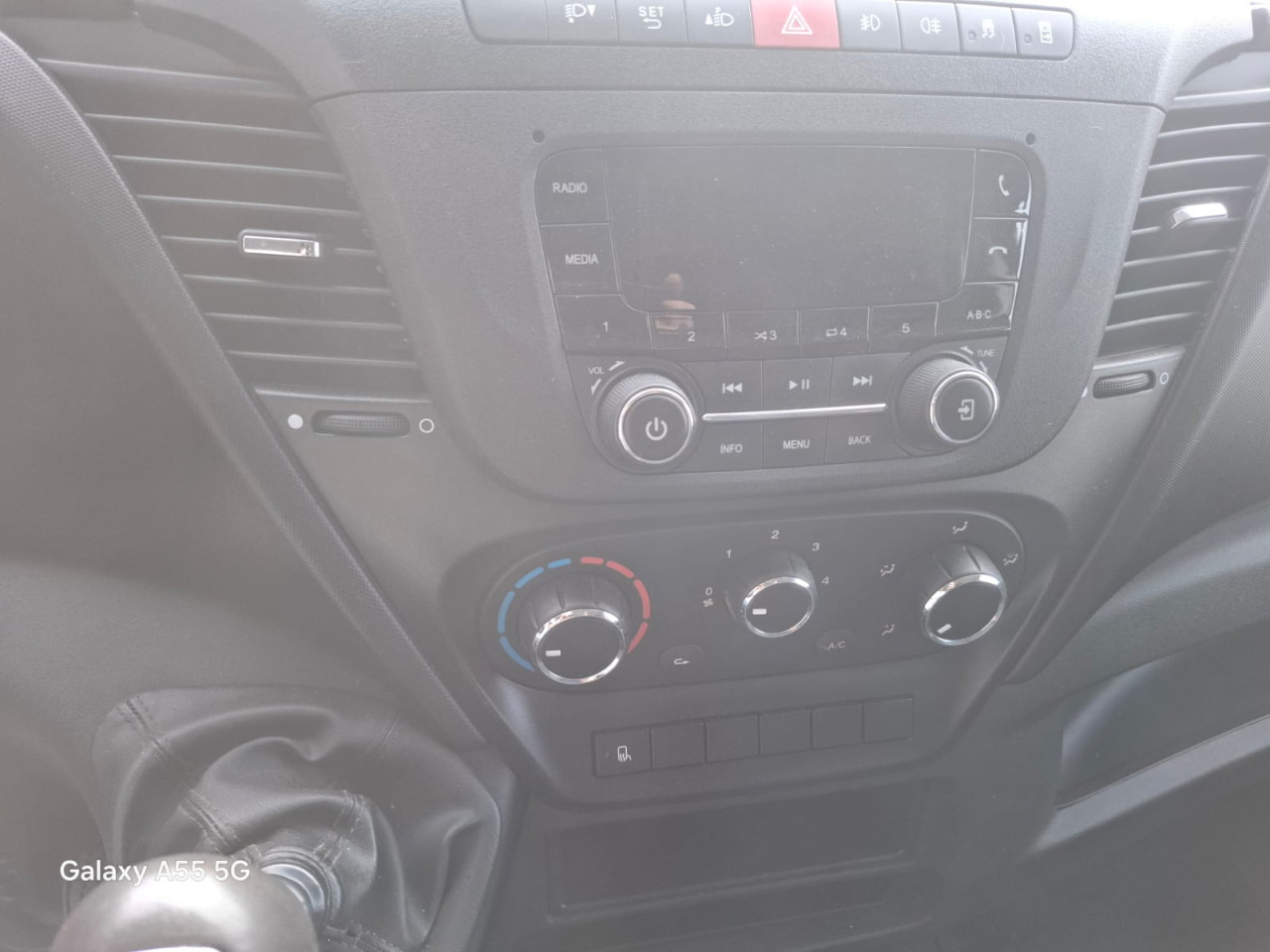 IVECO Daily 35S16V - Пассажирский фургон: фото 5 IVECO Daily 35S16V - Пассажирский фургон: фото 5