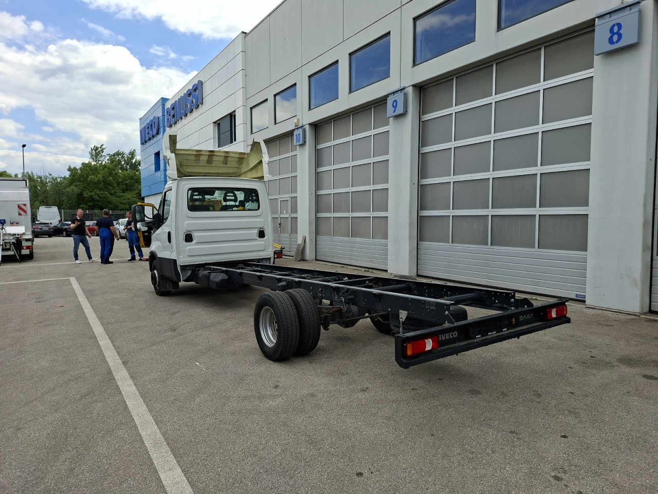 IVECO Daily 70C18H - Грузовик-шасси: фото 3 IVECO Daily 70C18H - Грузовик-шасси: фото 3