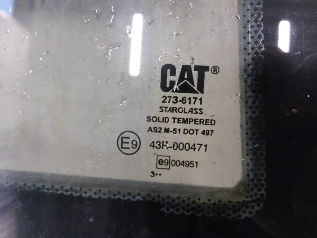 CAT 906 H 2 Höger dörr, 273-6171 - Кабина для Строительной техники: фото 3 CAT 906 H 2 Höger dörr, 273-6171 - Кабина для Строительной техники: фото 3