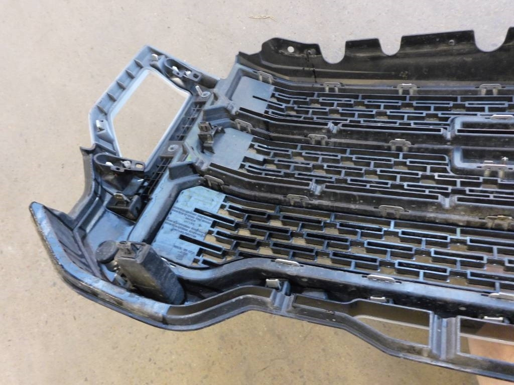 GMC Denali 2021 Grill - Кабина для Грузовиков: фото 4 GMC Denali 2021 Grill - Кабина для Грузовиков: фото 4