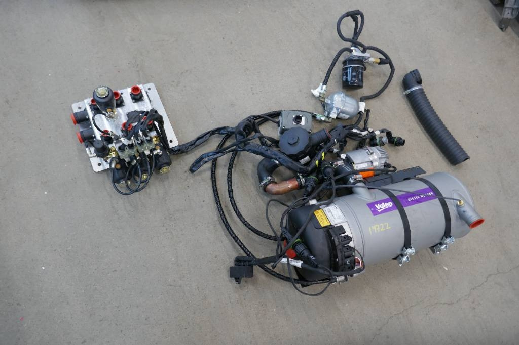 Volvo 8900 - Кабина для Грузовиков: фото 1 Volvo 8900 - Кабина для Грузовиков: фото 1