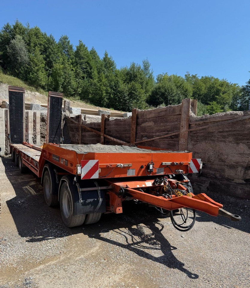 Goldhofer TZ-L 5-32/80, 44.6ton, 5 Achser gelenkt - Низкорамный прицеп: фото 1 Goldhofer TZ-L 5-32/80, 44.6ton, 5 Achser gelenkt - Низкорамный прицеп: фото 1