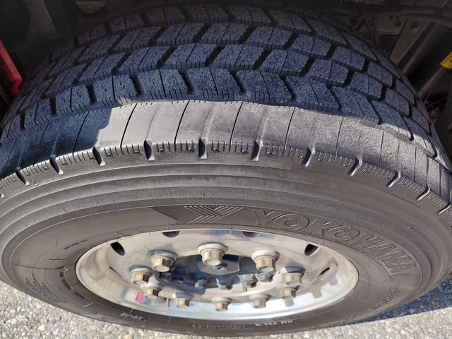 Iveco 260S42 Stralis, 6x2, Retarder, Euro 6, 7.80m box в лизинг Iveco 260S42 Stralis, 6x2, Retarder, Euro 6, 7.80m box: фото 14 Iveco 260S42 Stralis, 6x2, Retarder, Euro 6, 7.80m box в лизинг Iveco 260S42 Stralis, 6x2, Retarder, Euro 6, 7.80m box: фото 14