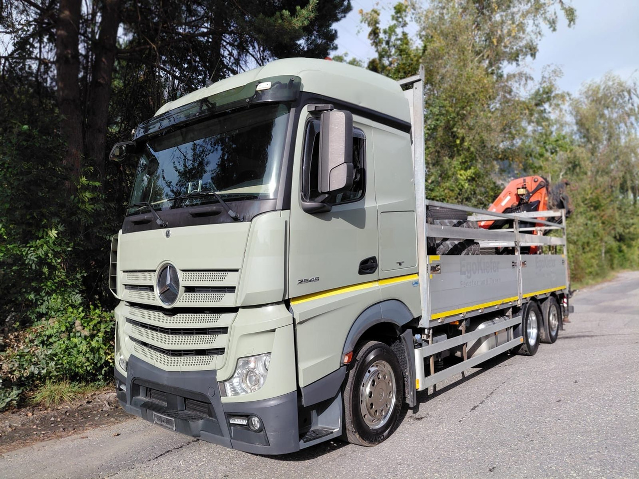 Mercedes-Benz Actros 2545 6x2, E6, Retarder, Effer 265/6S - Автоманипулятор: фото 1 Mercedes-Benz Actros 2545 6x2, E6, Retarder, Effer 265/6S - Автоманипулятор: фото 1