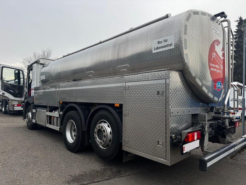 Mercedes-Benz Antos 2543 6x2, E6, Jansky Milchtank 15'800L - Грузовик-цистерна: фото 3 Mercedes-Benz Antos 2543 6x2, E6, Jansky Milchtank 15'800L - Грузовик-цистерна: фото 3