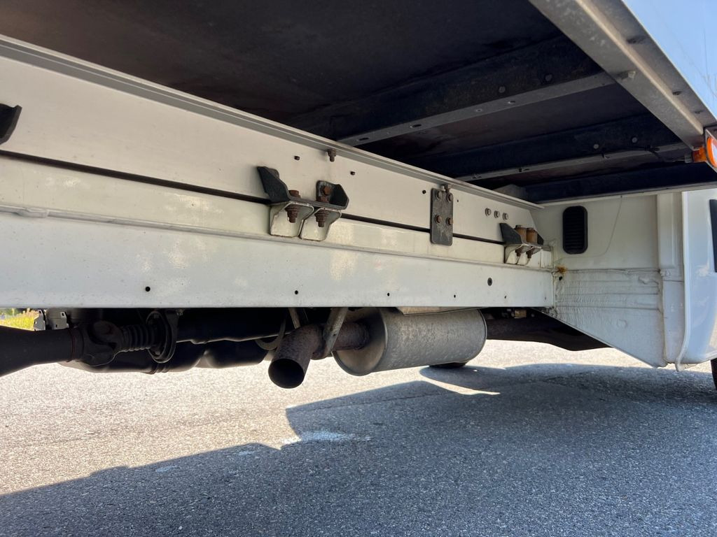 Volkswagen Crafter, 1.9, Ladebordwand, Klima - Фургон с закрытым кузовом: фото 5 Volkswagen Crafter, 1.9, Ladebordwand, Klima - Фургон с закрытым кузовом: фото 5