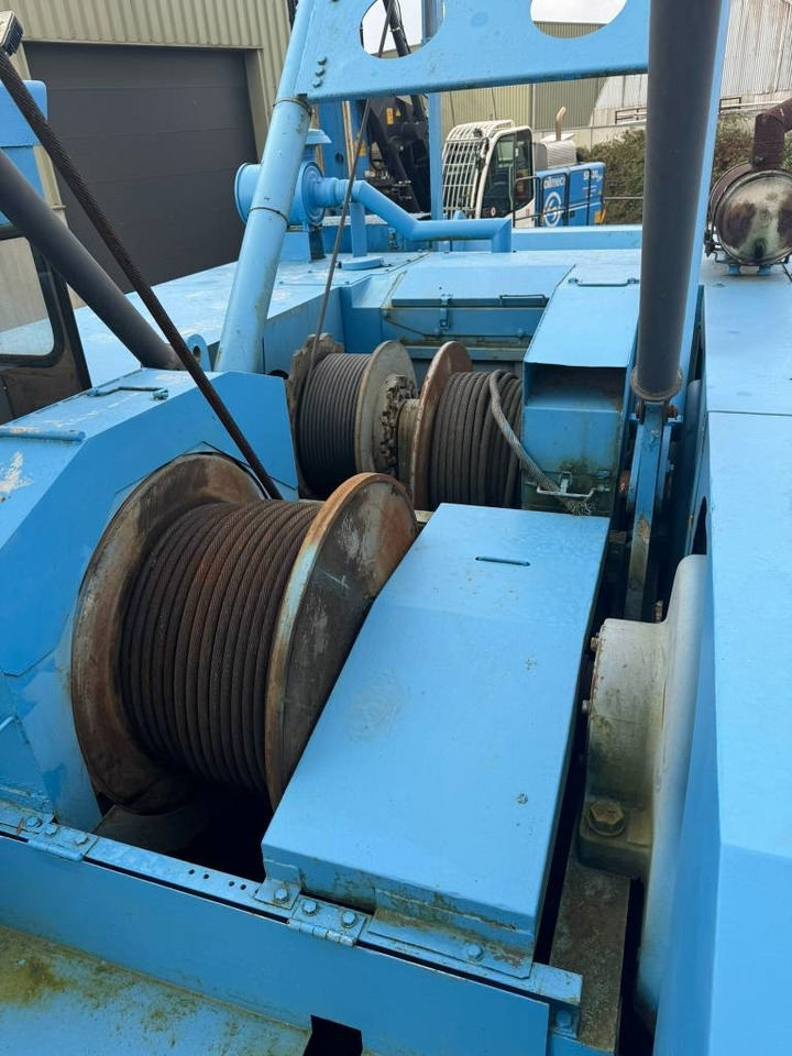 Гусеничный кран Hitachi KH 150-3: фото 10