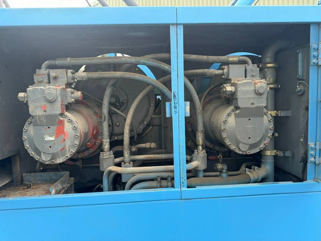 Гусеничный кран Hitachi KH 150-3: фото 11