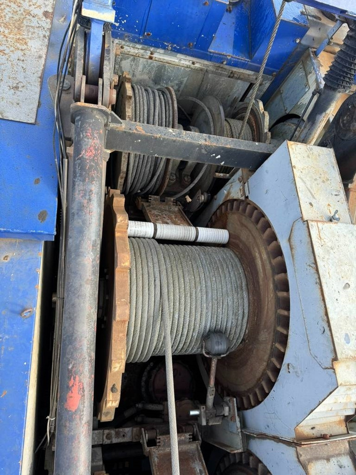 Гусеничный кран Hitachi KH300-3 PD: фото 13 Гусеничный кран Hitachi KH300-3 PD: фото 13