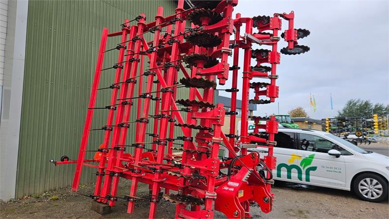 He-Va Top strigle 800 - Борона: фото 1 He-Va Top strigle 800 - Борона: фото 1