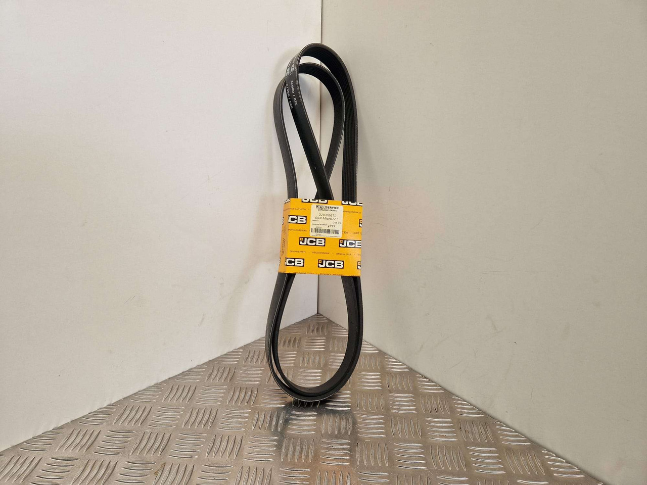 JCB 2079mm drive belt JS130 JS145 JS220 320/08672 - Двигатель и запчасти для Строительной техники: фото 1 JCB 2079mm drive belt JS130 JS145 JS220 320/08672 - Двигатель и запчасти для Строительной техники: фото 1