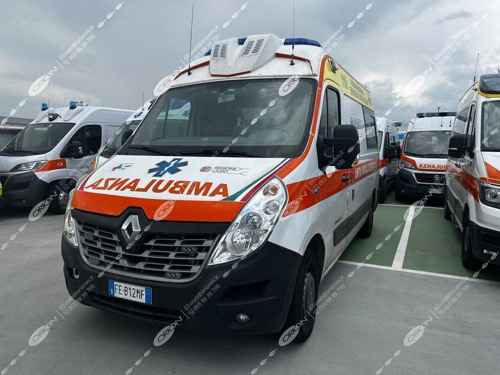 ORION Renault Master - Машина скорой помощи: фото 1 ORION Renault Master - Машина скорой помощи: фото 1