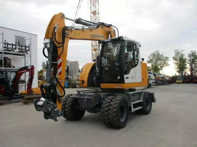 2023 Liebherr A 913 Compact G6.0-D Litronic - Колёсный экскаватор: фото 1 2023 Liebherr A 913 Compact G6.0-D Litronic - Колёсный экскаватор: фото 1