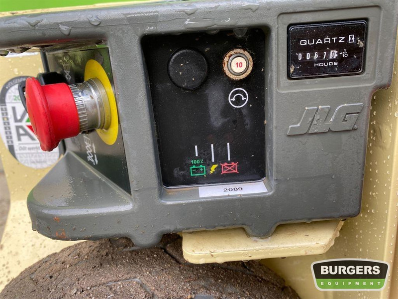 JLG 1230ES - Вертикальный мачтовый подъемник: фото 4 JLG 1230ES - Вертикальный мачтовый подъемник: фото 4