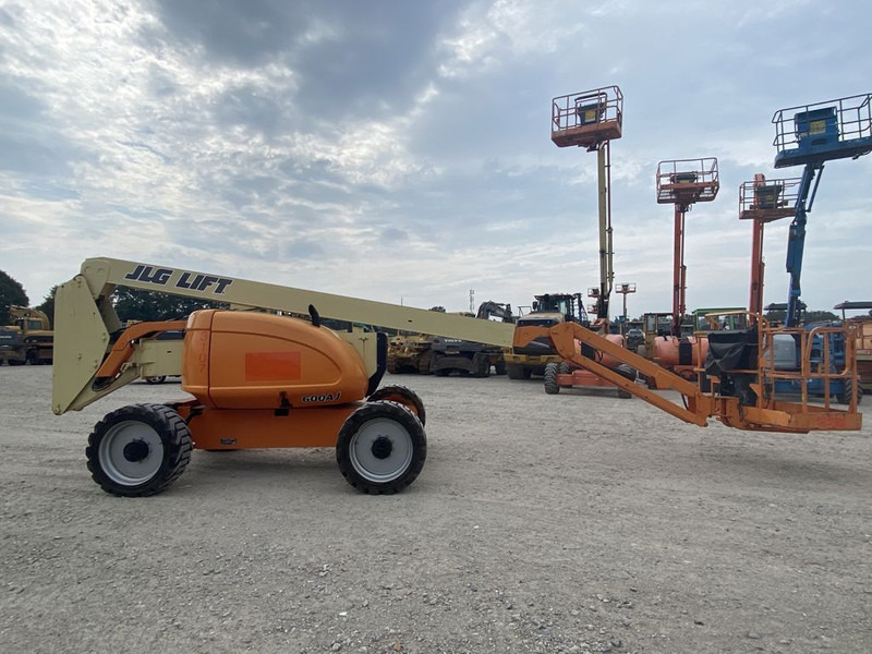 JLG 600AJ - Коленчатый подъемник: фото 1 JLG 600AJ - Коленчатый подъемник: фото 1