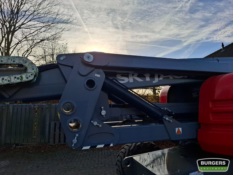 Коленчатый подъемник Skyjack SJ85 AJ: фото 20