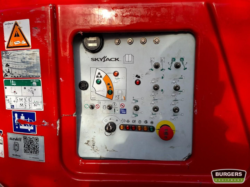 Коленчатый подъемник Skyjack SJ85 AJ: фото 10