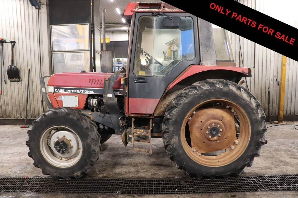 Case IH 595 XL Dismantled: only spare parts - Трактор: фото 1 Case IH 595 XL Dismantled: only spare parts - Трактор: фото 1