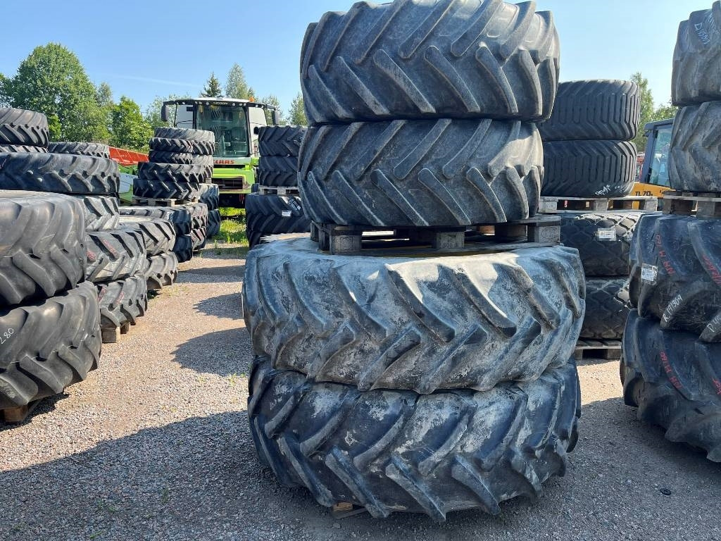 Continental 520/85R38 till John Deere 6820 - Шина для Сельскохозяйственной техники: фото 1 Continental 520/85R38 till John Deere 6820 - Шина для Сельскохозяйственной техники: фото 1