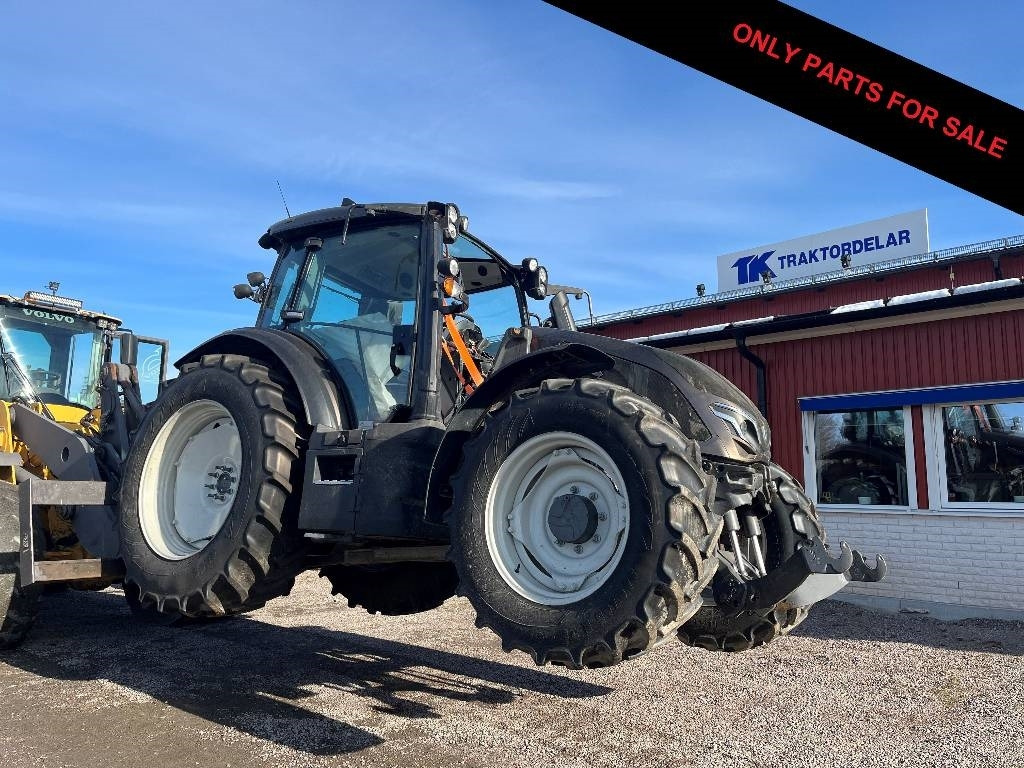 Valtra Valmet G135 Dismantled. Only specific spare parts - Трактор: фото 1 Valtra Valmet G135 Dismantled. Only specific spare parts - Трактор: фото 1