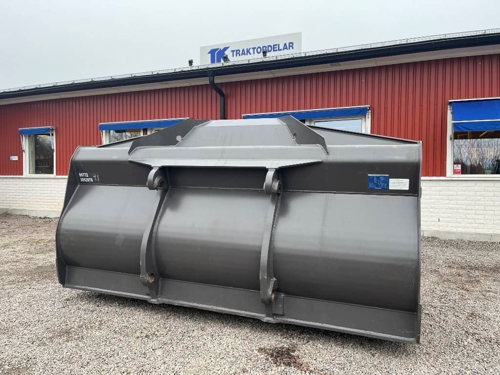 Volvo Skopa L150H L180H - Ковш для Строительной техники: фото 1 Volvo Skopa L150H L180H - Ковш для Строительной техники: фото 1