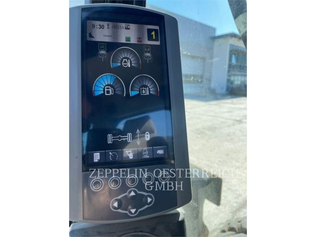 CAT M316D - Колёсный экскаватор: фото 5 CAT M316D - Колёсный экскаватор: фото 5