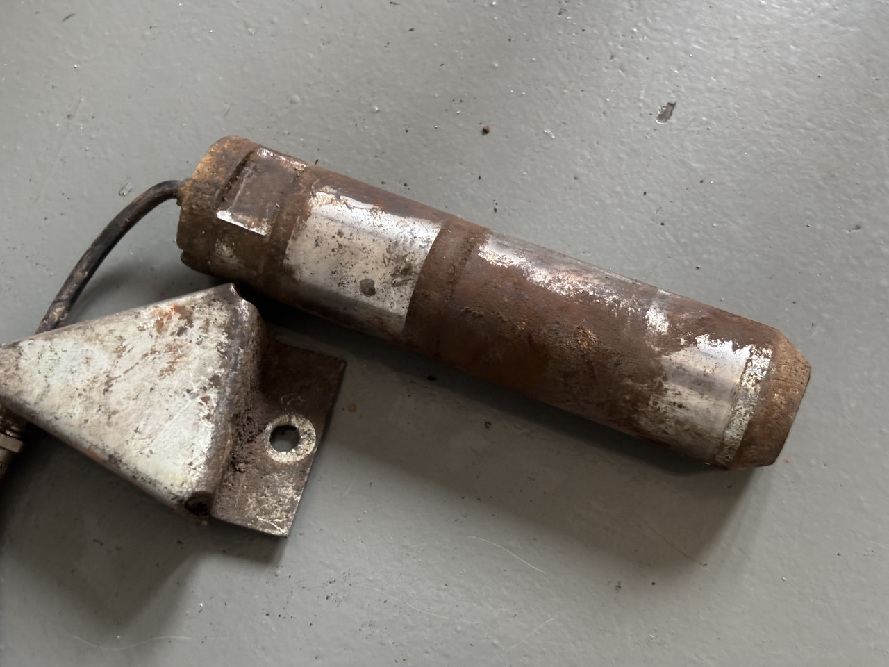 Bosch Rexroth 40KN Oryginalny sworzeń pomiarowy / czujnik siły wtyczka 3 piny R917000159 - Сенсор для Сельскохозяйственной техники: фото 2 Bosch Rexroth 40KN Oryginalny sworzeń pomiarowy / czujnik siły wtyczka 3 piny R917000159 - Сенсор для Сельскохозяйственной техники: фото 2