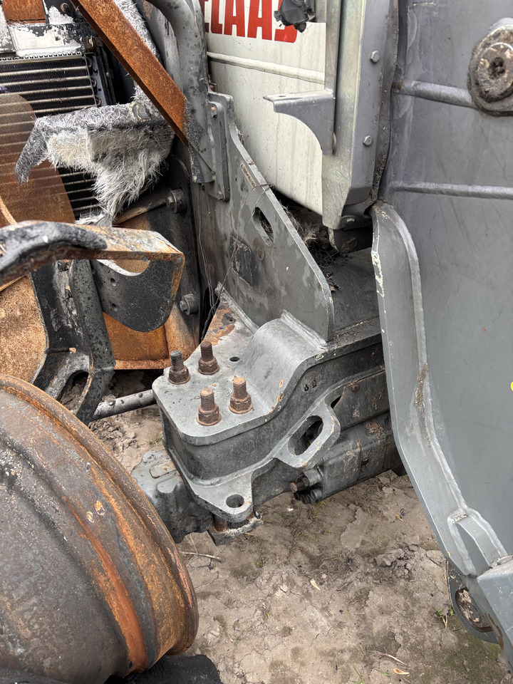 CLAAS Scorpion 7044 Skrzynia Biegów 00 1305 151 0 0013051510 00 1305 152 0 0013051510 - Коробка передач для Сельскохозяйственной техники: фото 3 CLAAS Scorpion 7044 Skrzynia Biegów 00 1305 151 0 0013051510 00 1305 152 0 0013051510 - Коробка передач для Сельскохозяйственной техники: фото 3