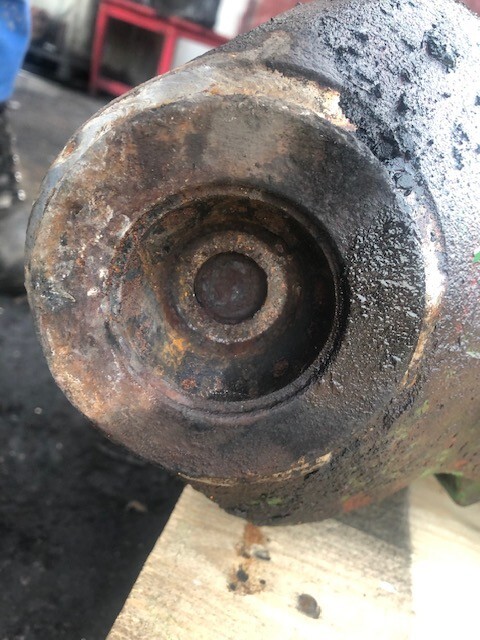 Carraro 18536 R Obudowa Mostu - Sanderson Matbro Manitou Carraro 26.21 - Ось и запчасти для Сельскохозяйственной техники: фото 5 Carraro 18536 R Obudowa Mostu - Sanderson Matbro Manitou Carraro 26.21 - Ось и запчасти для Сельскохозяйственной техники: фото 5