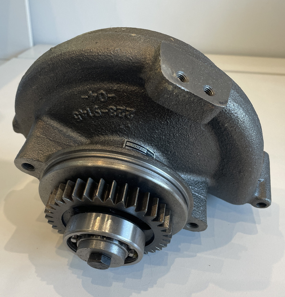 Caterpillar CAT C11 C13 - pompa wody 352-0205 - Масляный насос для Сельскохозяйственной техники: фото 2 Caterpillar CAT C11 C13 - pompa wody 352-0205 - Масляный насос для Сельскохозяйственной техники: фото 2