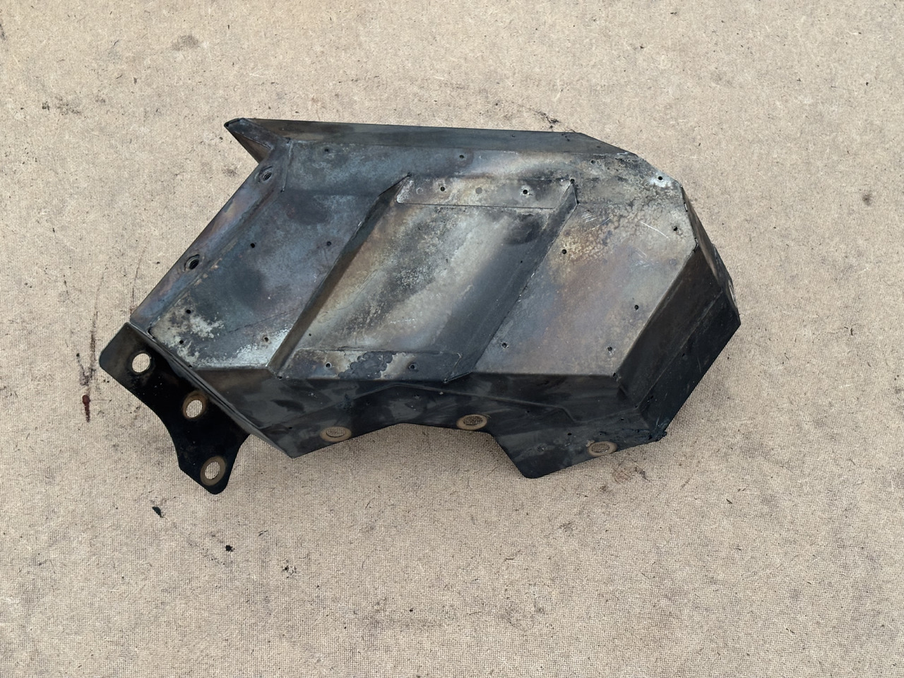 Claas Lexion 780 Izolacja Silnika Pokrywa Maska 00 0781 214 0 0007812140 - Капот для Зерноуборочных комбайнов: фото 1 Claas Lexion 780 Izolacja Silnika Pokrywa Maska 00 0781 214 0 0007812140 - Капот для Зерноуборочных комбайнов: фото 1