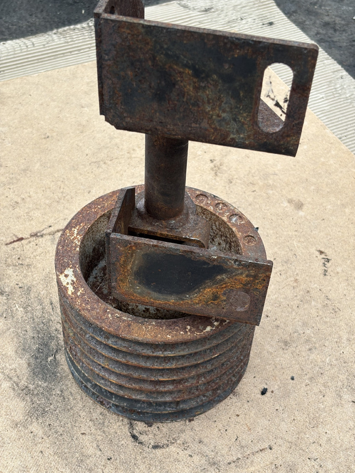 Claas Lexion 780 Koło Pasowe 7 rzędowe z mocowaniem - Ремень для Зерноуборочных комбайнов: фото 3 Claas Lexion 780 Koło Pasowe 7 rzędowe z mocowaniem - Ремень для Зерноуборочных комбайнов: фото 3